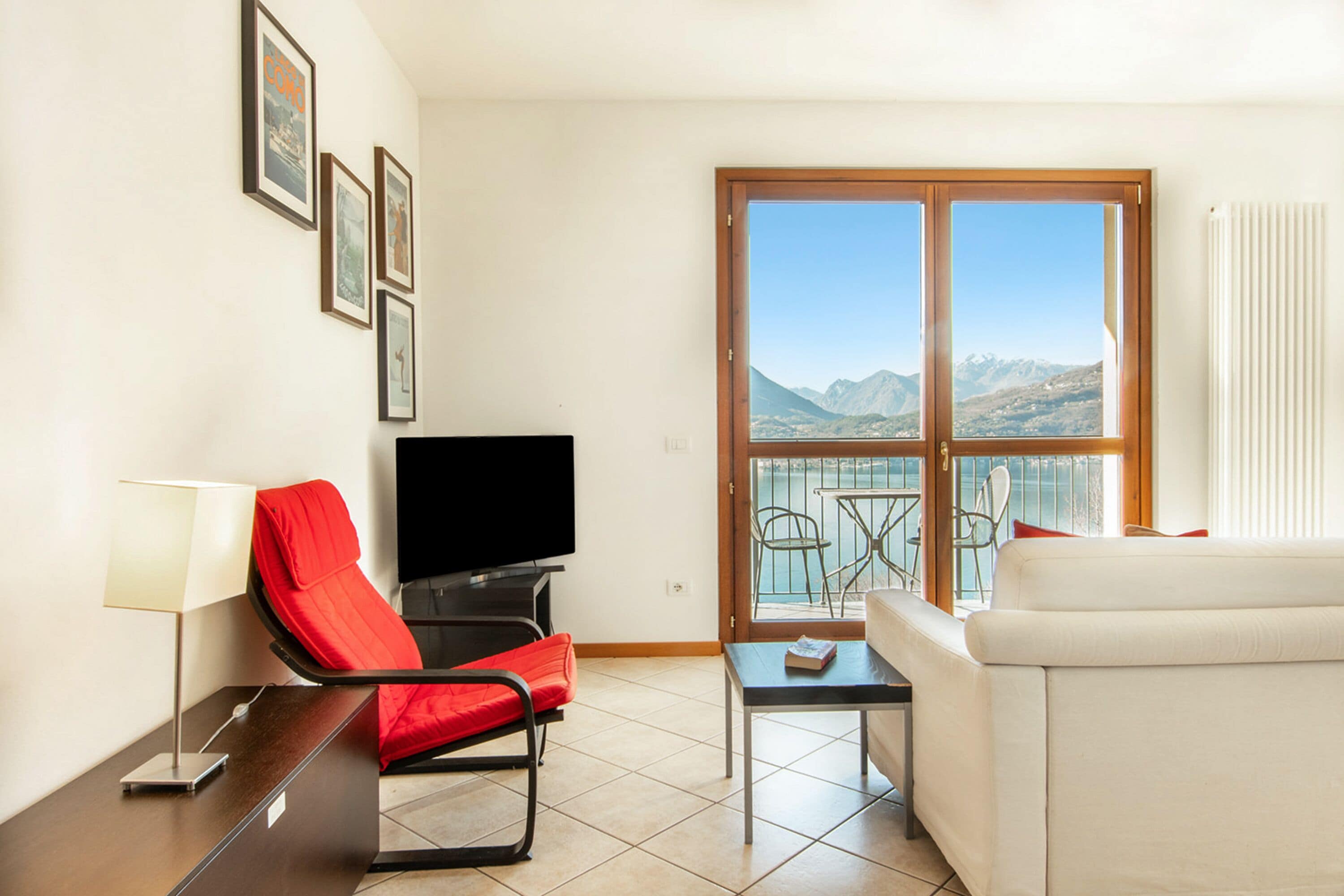 Familienapartment, Mehrere Schlafzimmer, Bergseite (Vista d'Oro Ulivo Apt. 7) | Wohnzimmer