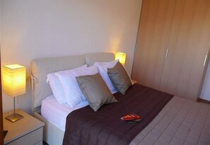 Family Apartment, Multiple Bedrooms, Mountainside (Vista d'Oro Ulivo Apt. 7) | 1 bedroom, iron/ironing board, WiFi, bed sheets - Vista d'Oro Ulivo Apt. 7 (Perledo)