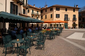 Family Apartment, Multiple Bedrooms, Mountainside (Belmonte Terrazzo) | Outdoor dining