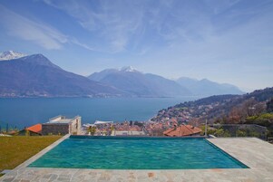 Piscina al aire libre