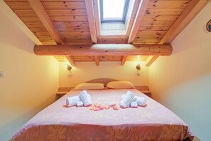 Family Apartment, Multiple Bedrooms (Genziana) | 3 bedrooms, bed sheets - Genziana (Livigno)