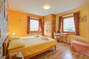 Familienapartment, 3 Schlafzimmer, 2 Bäder (Stella Alpina) | Bettwäsche
