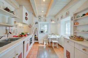 Familienapartment, Mehrere Schlafzimmer (Antico Chalet) | Eigene Küche