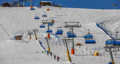 Italia 1 Ski in- Ski out 50m