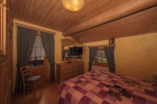 Familienapartment, 3 Schlafzimmer, 2 Bäder (Azalea) | 3 Schlafzimmer, Bettwäsche