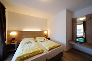 Familienapartment, 3 Schlafzimmer, 2 Bäder (Danubio) | 3 Schlafzimmer, kostenloses WLAN, Bettwäsche