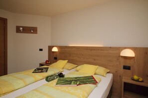 Appartement Familial, plusieurs chambres, 2 salles de bains (Reno)