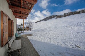 Family Apartment, Multiple Bedrooms, 2 Bathrooms (Martina Ski in - Ski out 50m) | Property grounds - Martina Ski in - Ski out Mt.50 (Livigno)