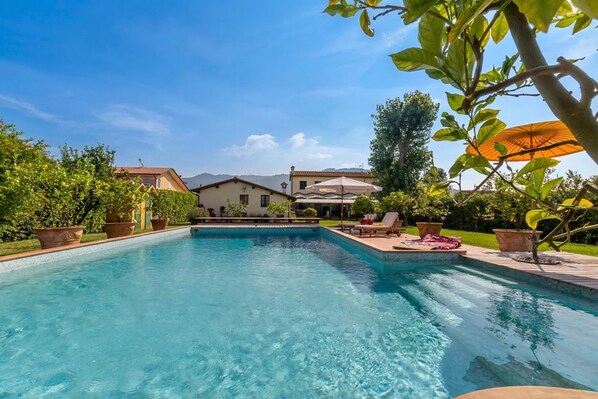 Family Villa, Multiple Bedrooms (Villa Pallina With Pool) | Pool