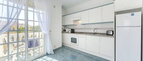 Microwave, oven, stovetop