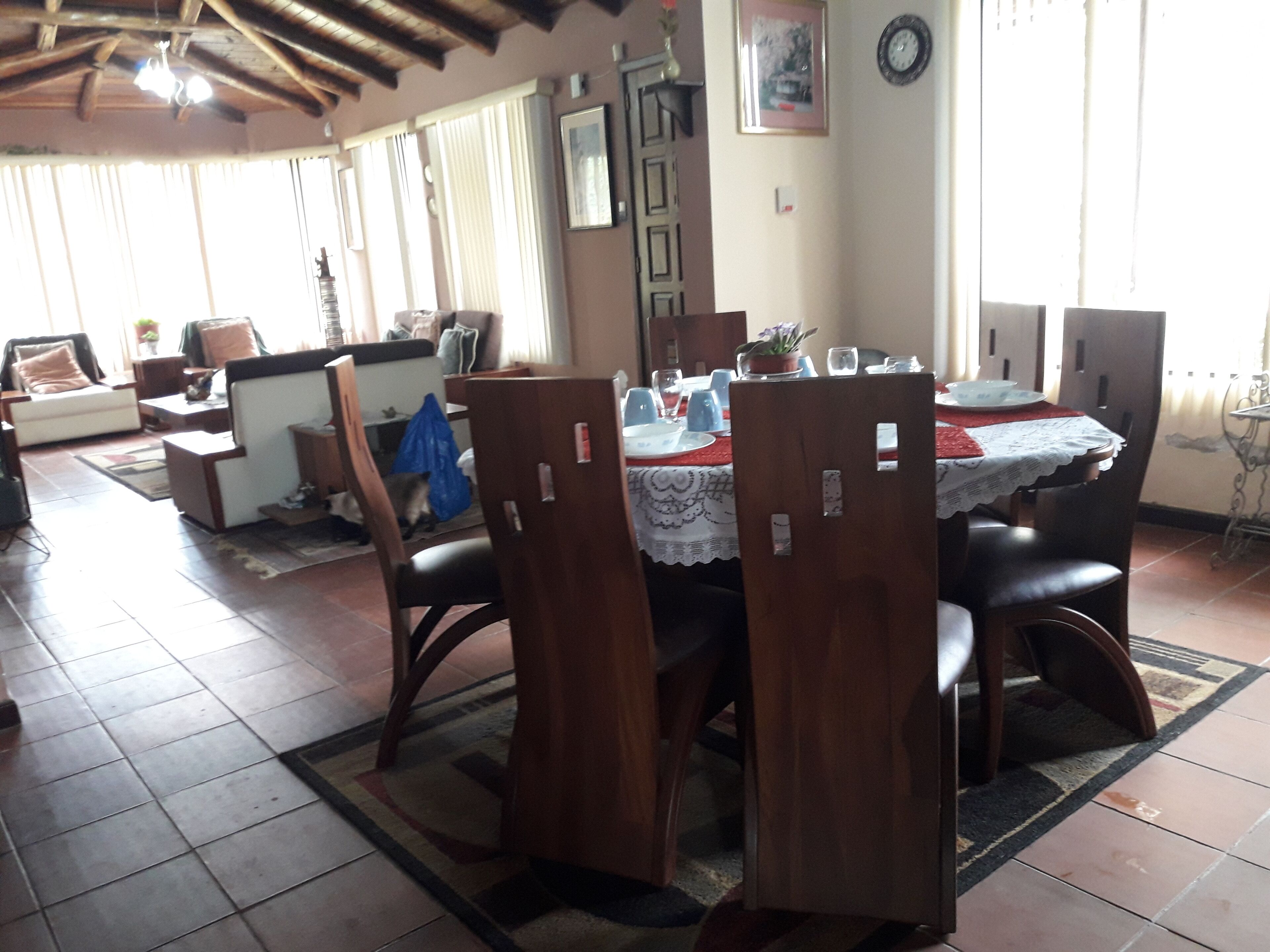 Desayuno continental incluido todos los días 