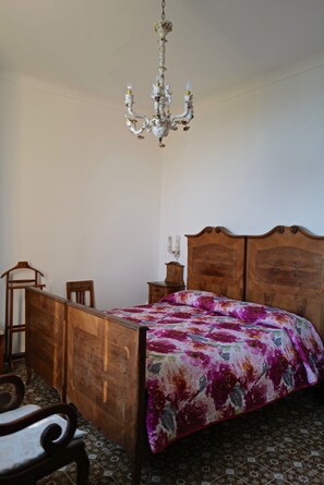 3 Schlafzimmer, Bügeleisen/Bügelbrett, WLAN, Bettwäsche