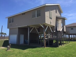 Exterior - Ocean Dreamscape: Relax in Our Scenic 3 BR/2 BA Beach House (Galveston)