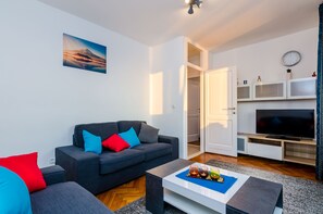 Apartment (Apartment Boca - One Bedroom Apartmen) | Living room