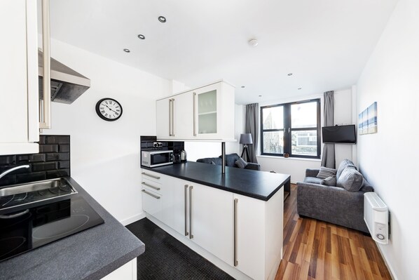 Shared kitchen - Mclaren House Seahouses (Seahouses)