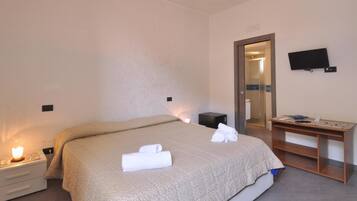 1 habitación, internet gratis y ropa de cama