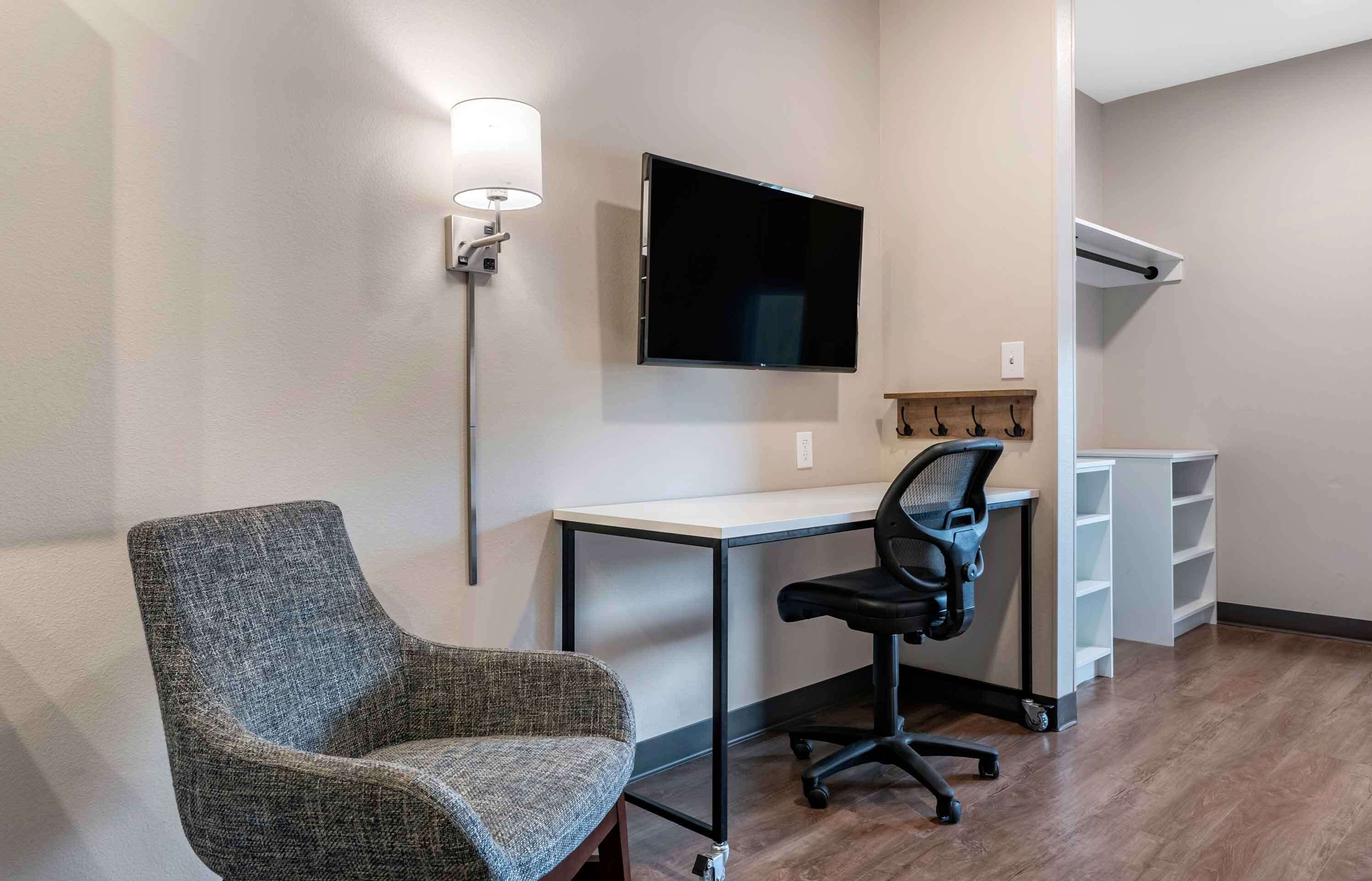 premium studio, 2 queen beds, non smoking, refrigerator & microwave | 1 bedroom, premium bedding, desk, laptop workspace