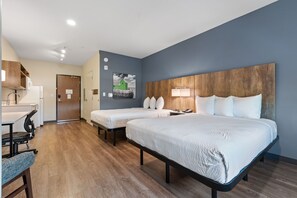 Standard Studio, 2 Queen Beds, Non Smoking, Refrigerator & Microwave | Premium bedding, desk, laptop workspace, iron/ironing board