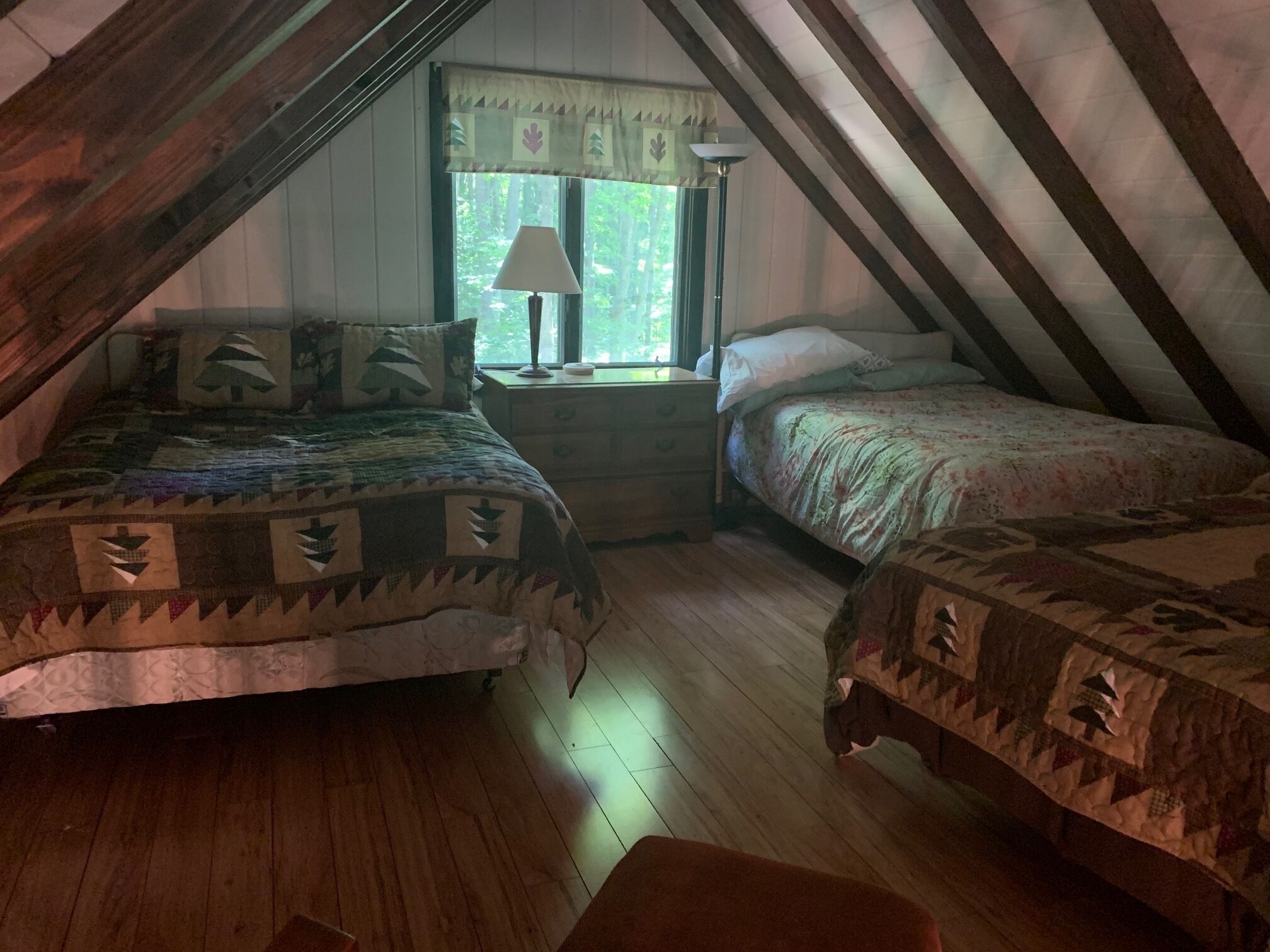 2 makuuhuonetta, ilmainen Wi-Fi, vuodevaatteet