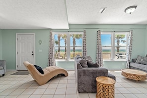 House (Sun and Sand Beach Retreat (4/4)) | Exterior