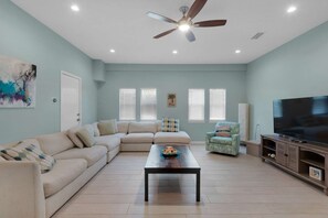 Casa (Sun and Sand Beach Retreat (4/4)) | Sala de estar