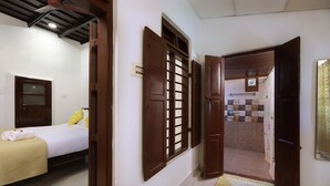 Traditional Room | Memory-foam beds, laptop workspace - Arogya lake resort (Kuttanad Taluk)