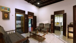 Traditional Room | Living area - Arogya lake resort (Kuttanad Taluk)