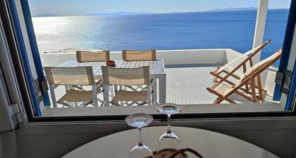 Quiet private house with Sea view