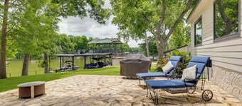 Spacious Lake Placid Retreat w/ Gorgeous Views!