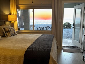 مكواة/لوح كي وواي فاي مجانًا وملاءات أسرّة