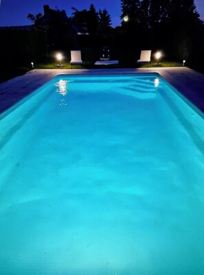 Outdoor pool, a heated pool - Vacation rentals in the heart of Morvan (Saulieu)