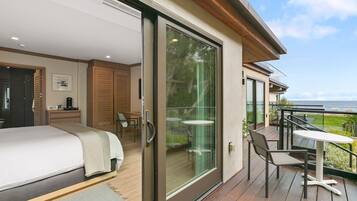 1 bedroom, desk, iron/ironing board, travel crib