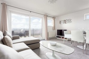 TV, DVD player, offices