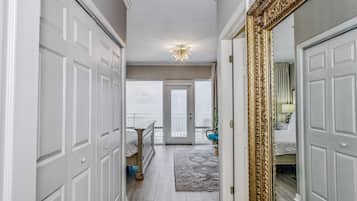 4 habitaciones, tabla de planchar con plancha y wifi gratis