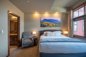 1 soverom, strykejern/-brett, reiseseng for barn og wi-fi (inkludert)