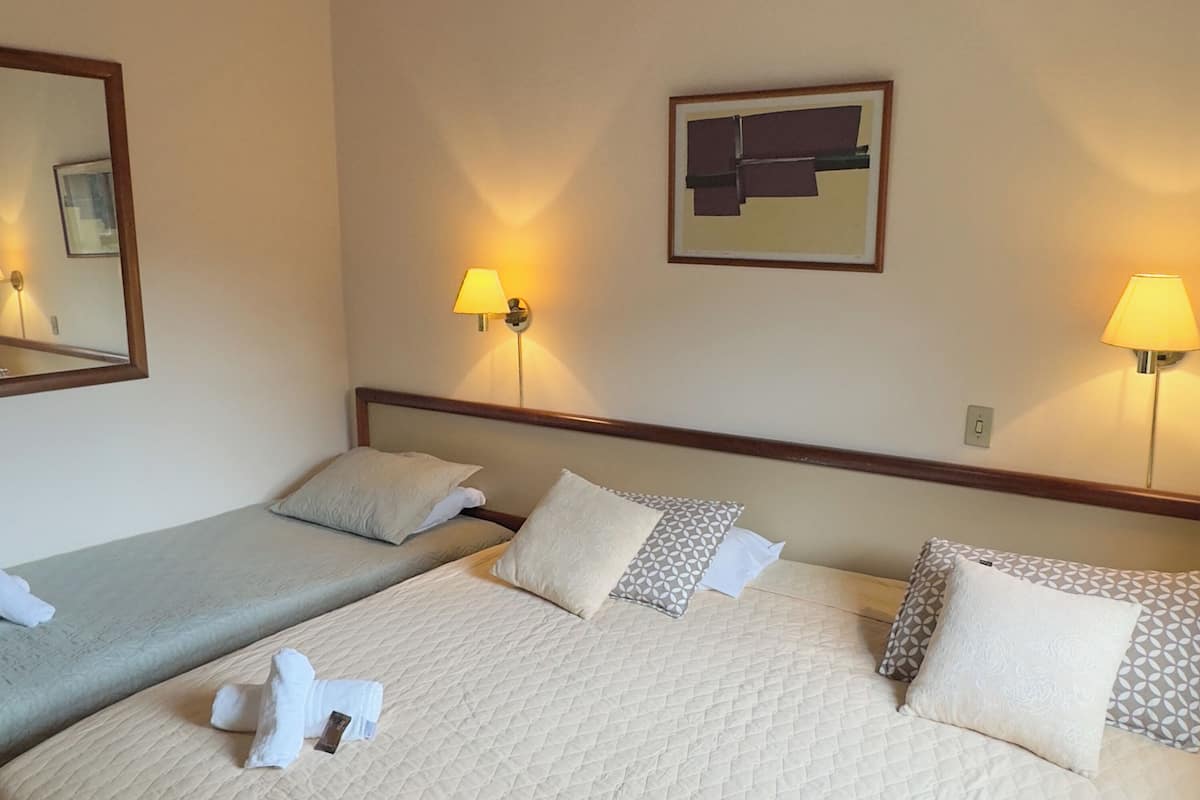 Apartamento superior Triplo | 1 bedroom, minibar, bed sheets