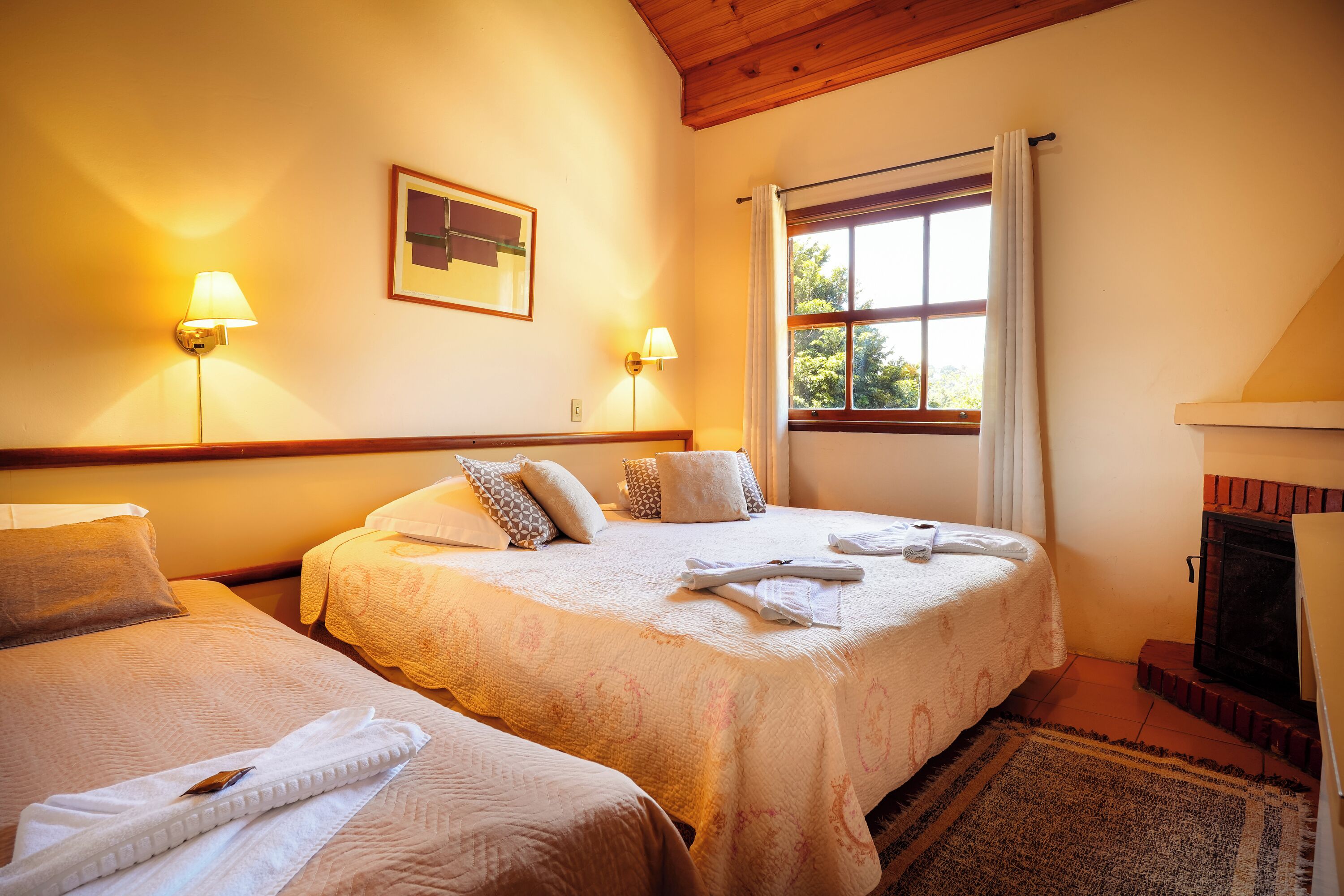 Apartamento superior Triplo | Minibar, bed sheets