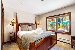 1 bedroom, iron/ironing board, internet, bed sheets