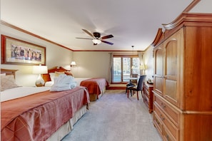 Iron/ironing board, Internet, bed sheets