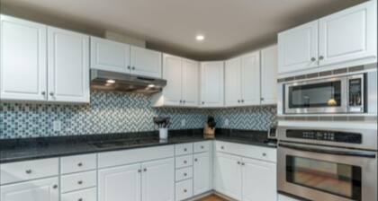 Fabulous beachfront 2 Bedroom Condo in the middle of the action