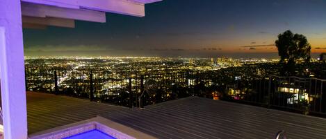Piscine couverte, piscine extérieure