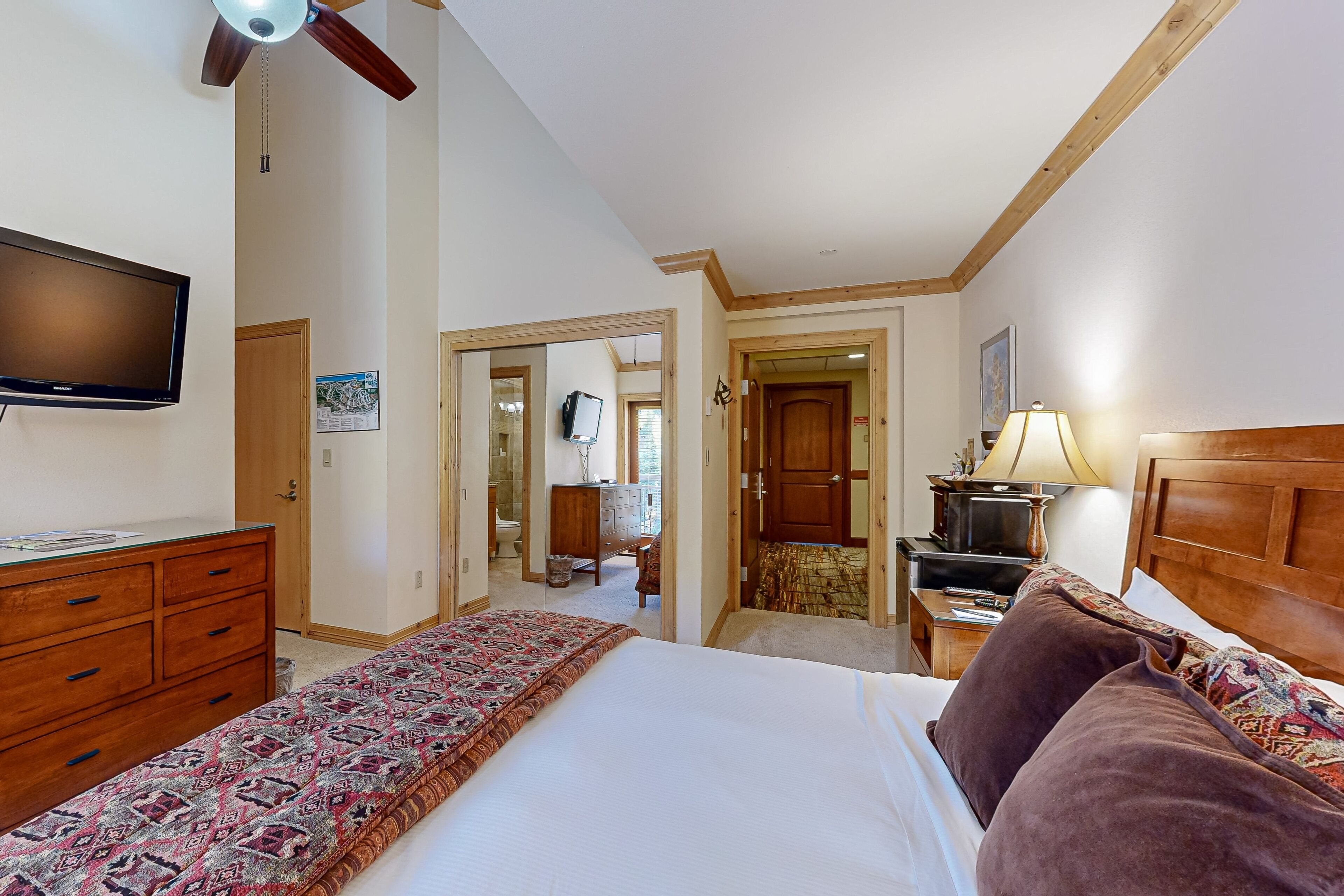 アイロン / アイロン台、インターネット、ベッドシーツ