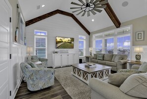 Smart TV, books, stereo - 5-bedroom Vacation Home Just a Short Walk to the Ocean Isle Beach (Ocean Isle Beach)