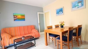 TV - Neptune with ocean view (Salou)