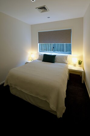 4 bedrooms, iron/ironing board, travel cot, free WiFi