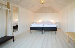 3 Schlafzimmer, Reisekinderbett, kostenloses WLAN