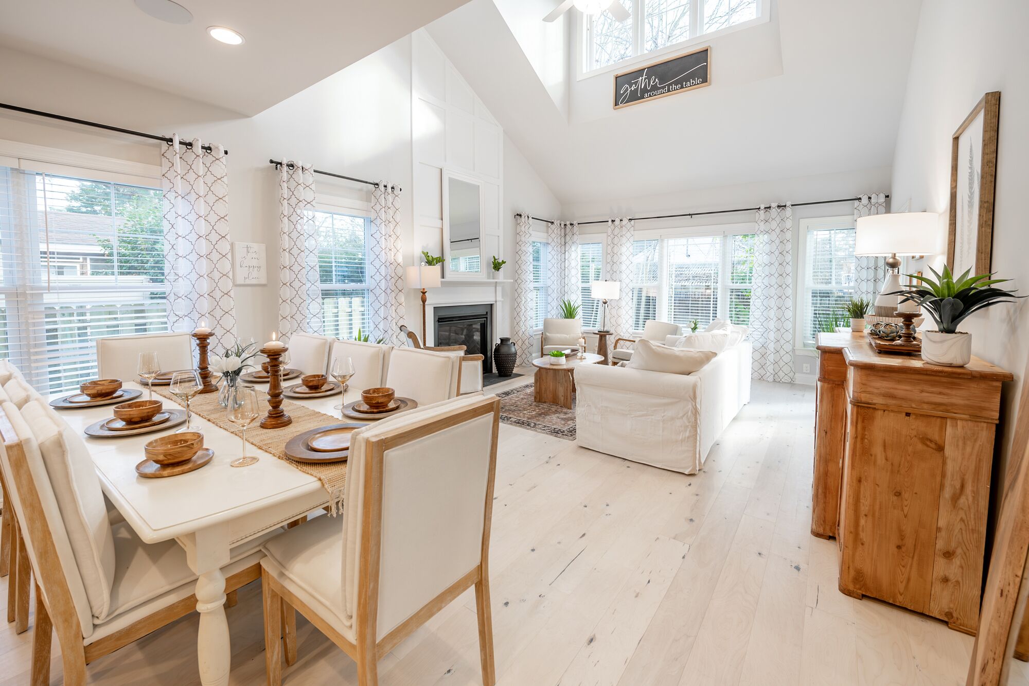 Just 1 block to beach in Dewey/Rehoboth by the Sea, 4 br/3.5b home, sleeps 9