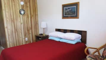 Standard Single Room | Premium bedding, blackout drapes, iron/ironing board, free WiFi