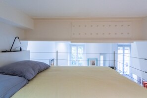 2 slaapkamers, een strijkplank/strijkijzer, gratis wifi, beddengoed