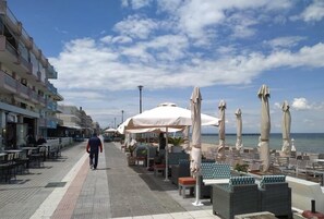 Beach bar - Alkyon Perea Apartments (Thermaikos)